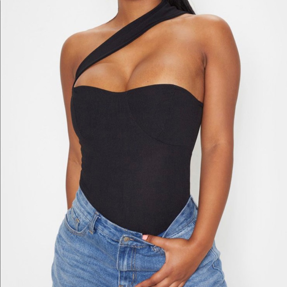 Pretty little thing cross bodysuit